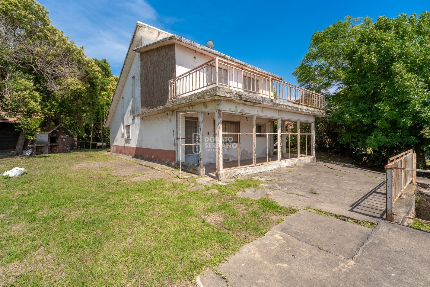 VOLVER A BRILLAR! NOTABLE PROPIEDAD EN EL RIO!