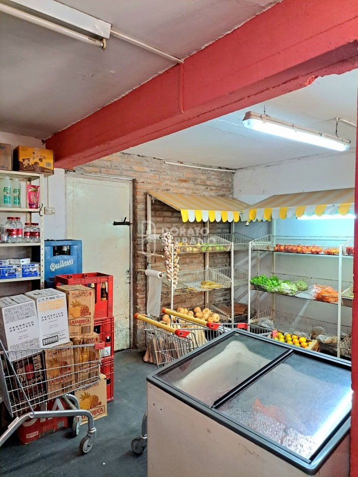 LOCAL ESTRATEGICO EN PEDRONI! ALTO POTENCIAL.