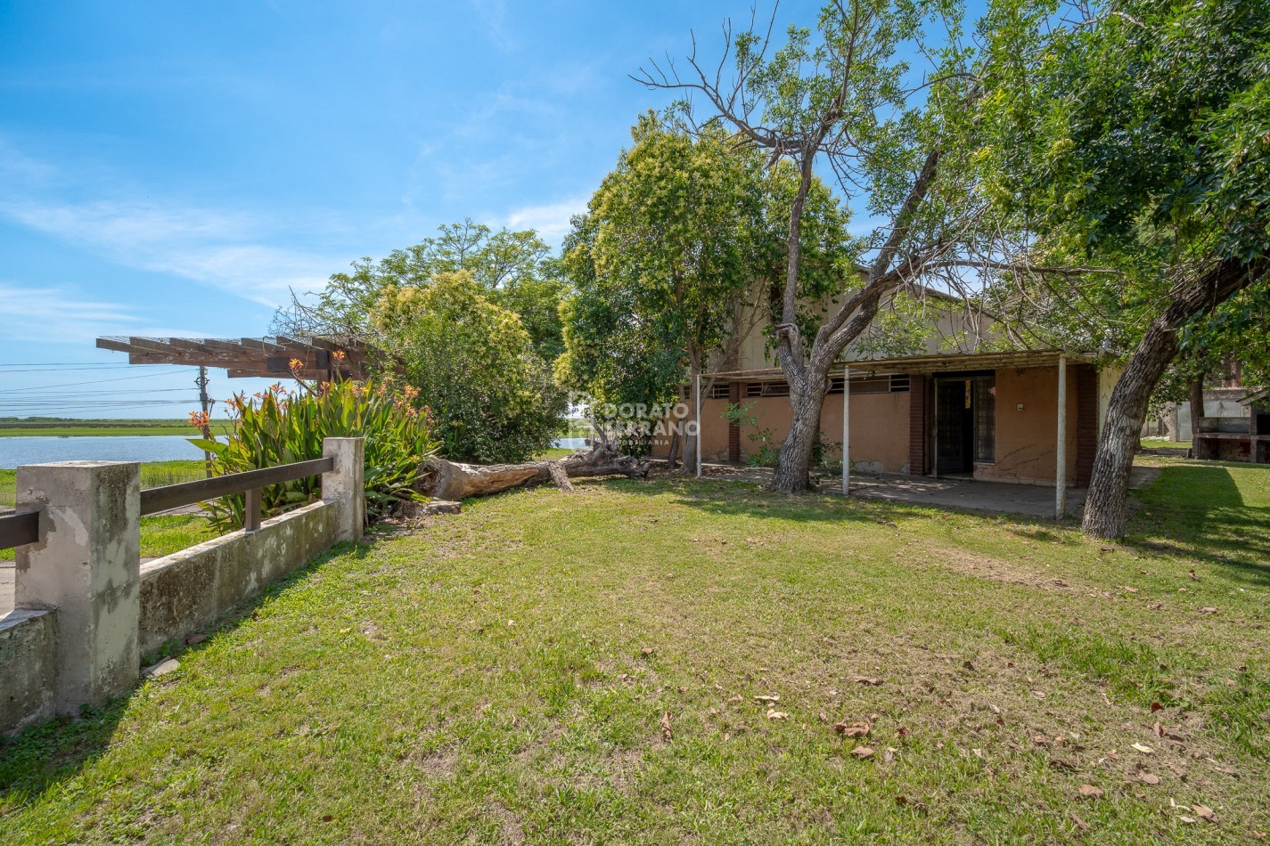 VOLVER A BRILLAR! NOTABLE PROPIEDAD EN EL RIO!