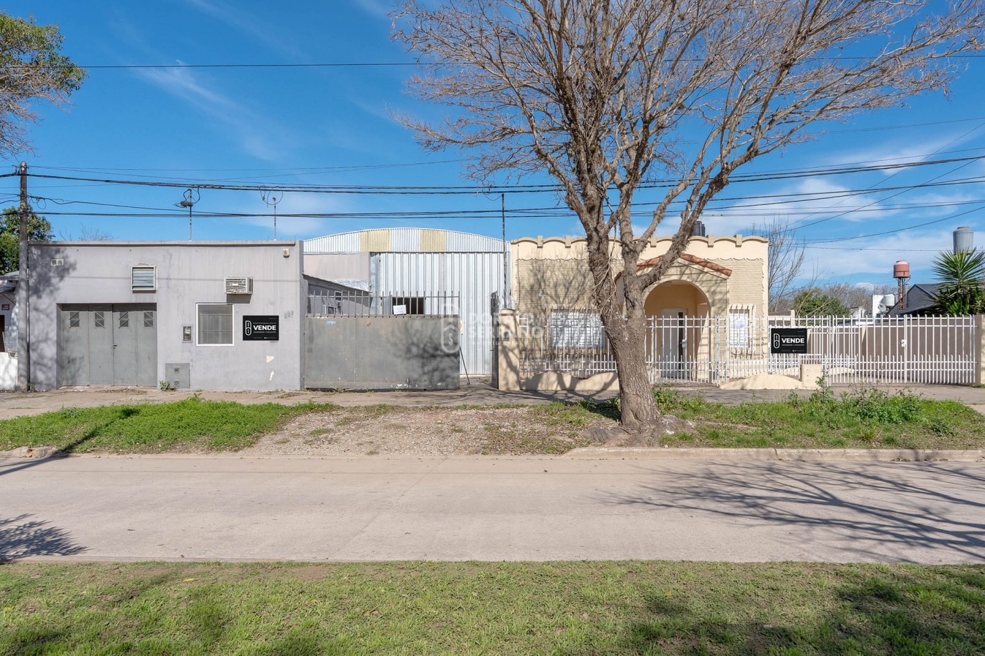 CASA + CONSTRUCCION INDUSTRIAL + LOTE XL!