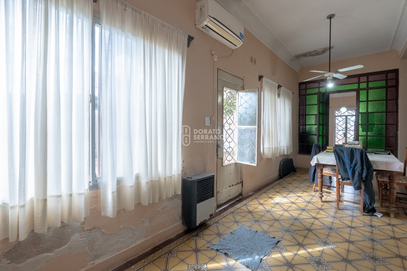 CASA ESTILO COLONIAL - TODOS LOS SERVICIOS!