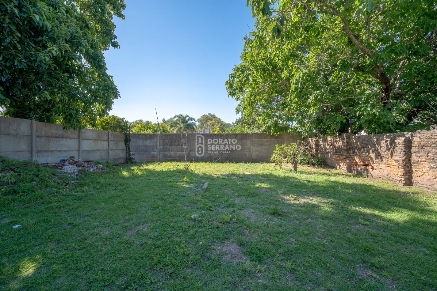 COMPLEJO DE 3 DEPTOS. CENTRICOS + PLUS: LOTE REMANENTE!  