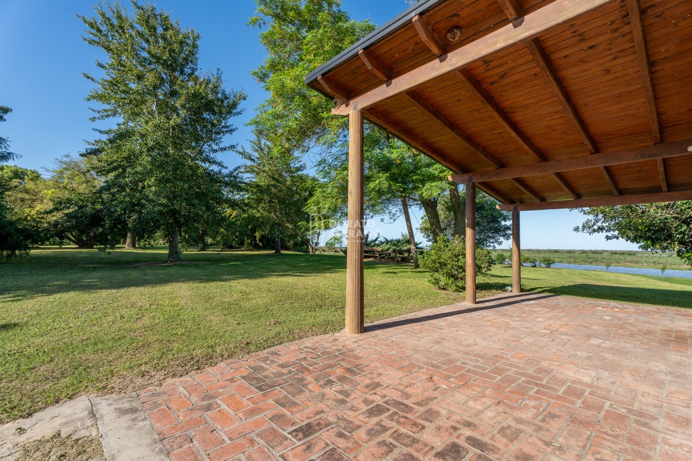 •	FINCA PREMIUM / DESVIO ARIJON / DE PELICULA! / 