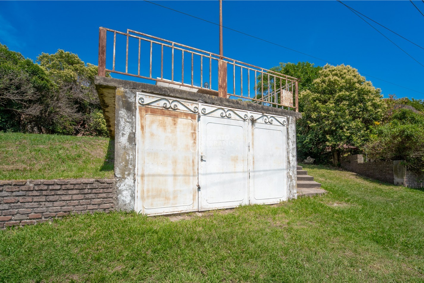 VOLVER A BRILLAR! NOTABLE PROPIEDAD EN EL RIO!