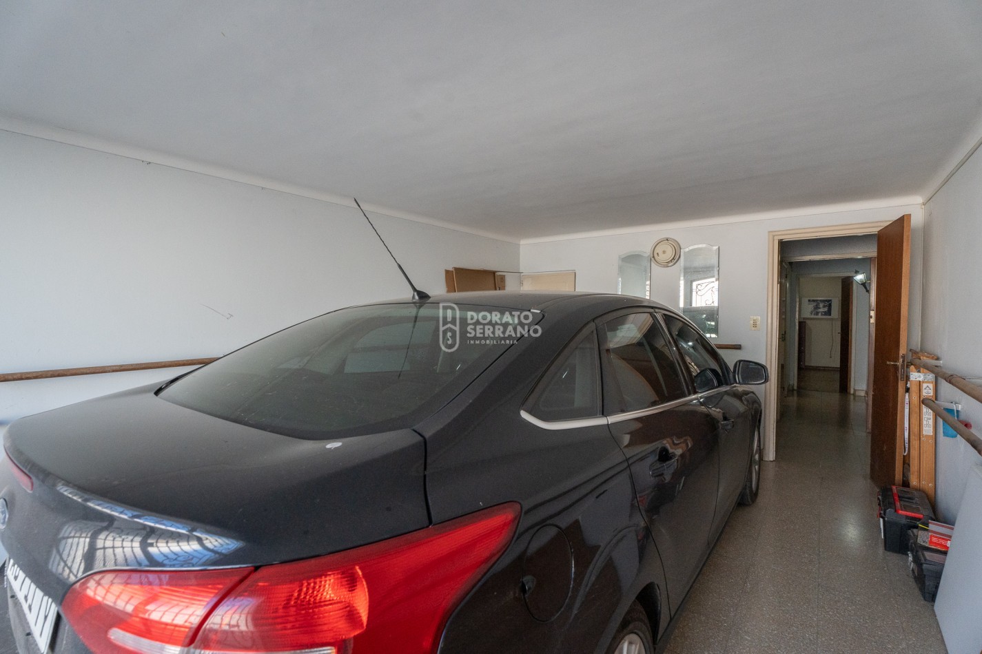 PORTE Y ESTILO PROPIO - AREA CENTRAL!