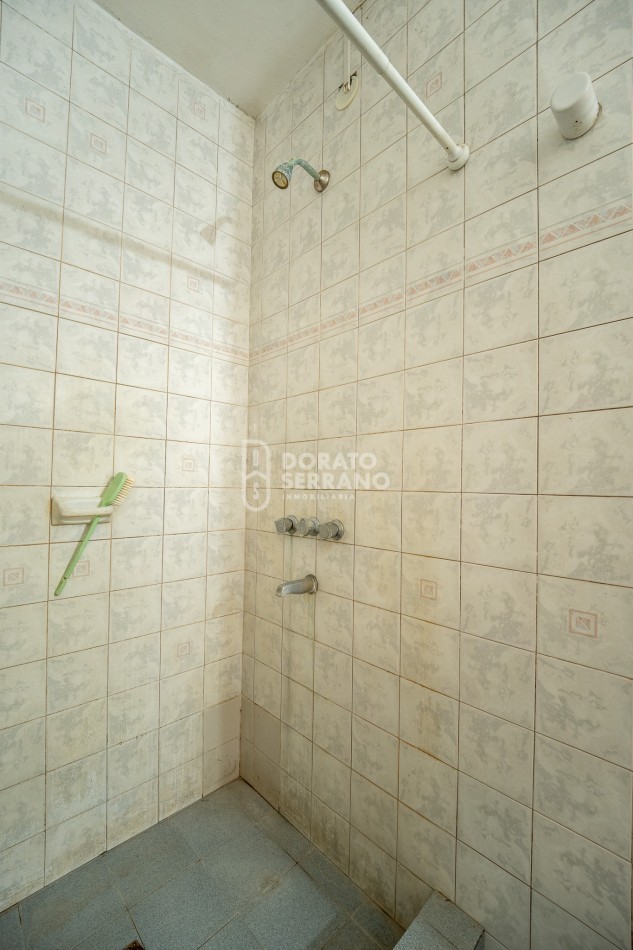 CASA EN BARRIO RESIDENCIAL! LISTA PARA UN NUEVO SUEÑO!