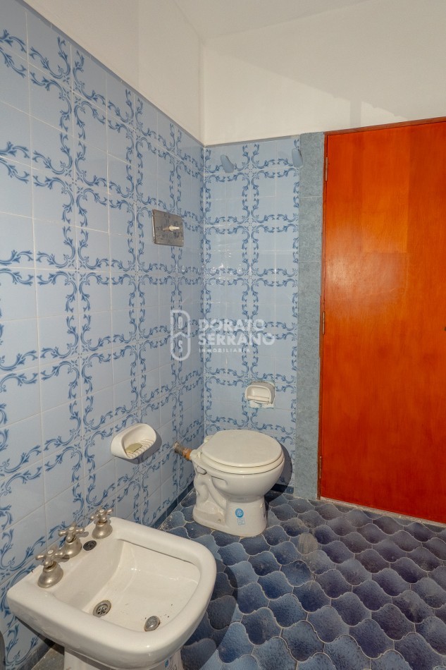 1 CASA DE 2 PLANTAS O 2 DEPTOS. INDEPENDIENTES / A ELECCION! 