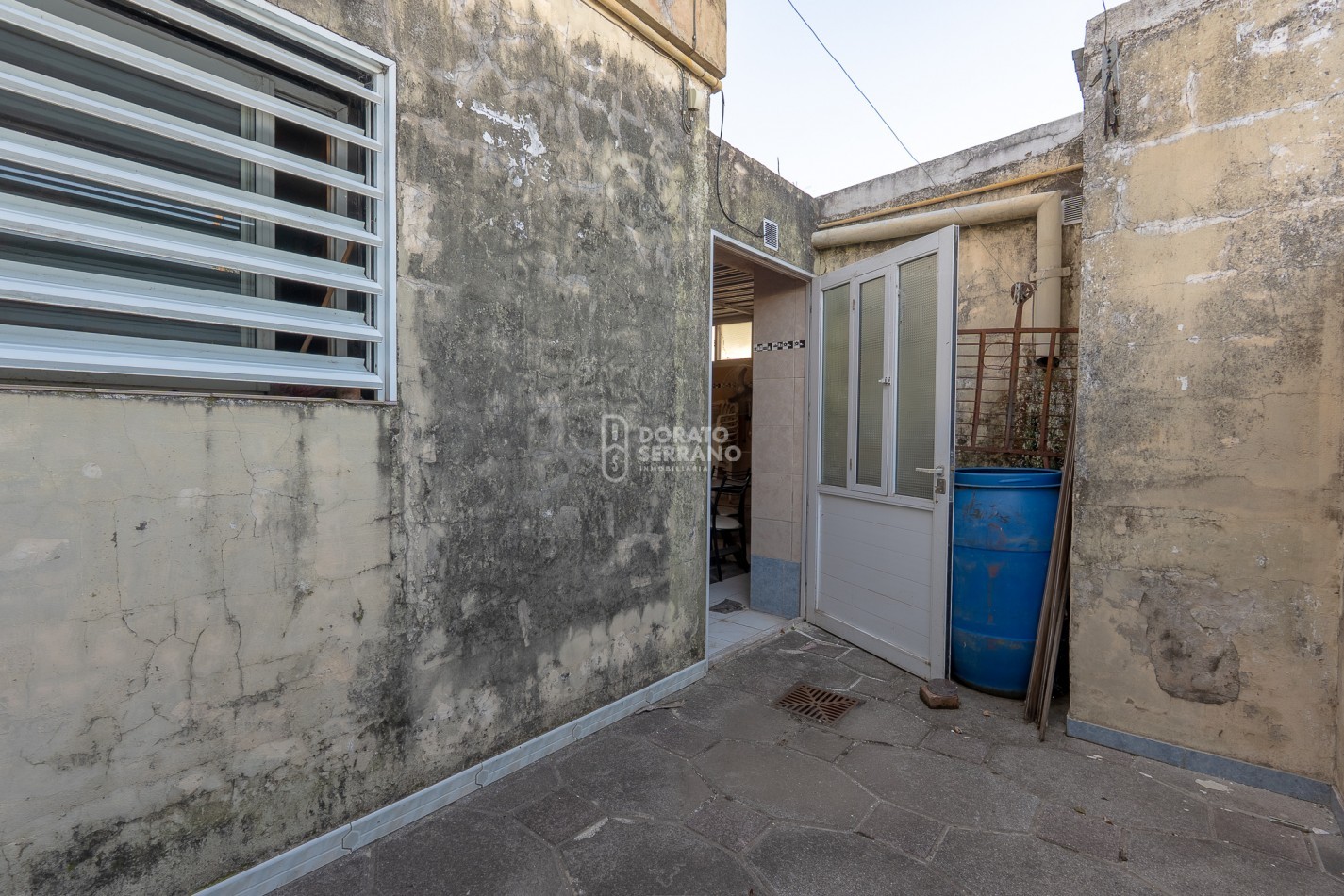 1 CASA DE 2 PLANTAS O 2 DEPTOS. INDEPENDIENTES / A ELECCION! 