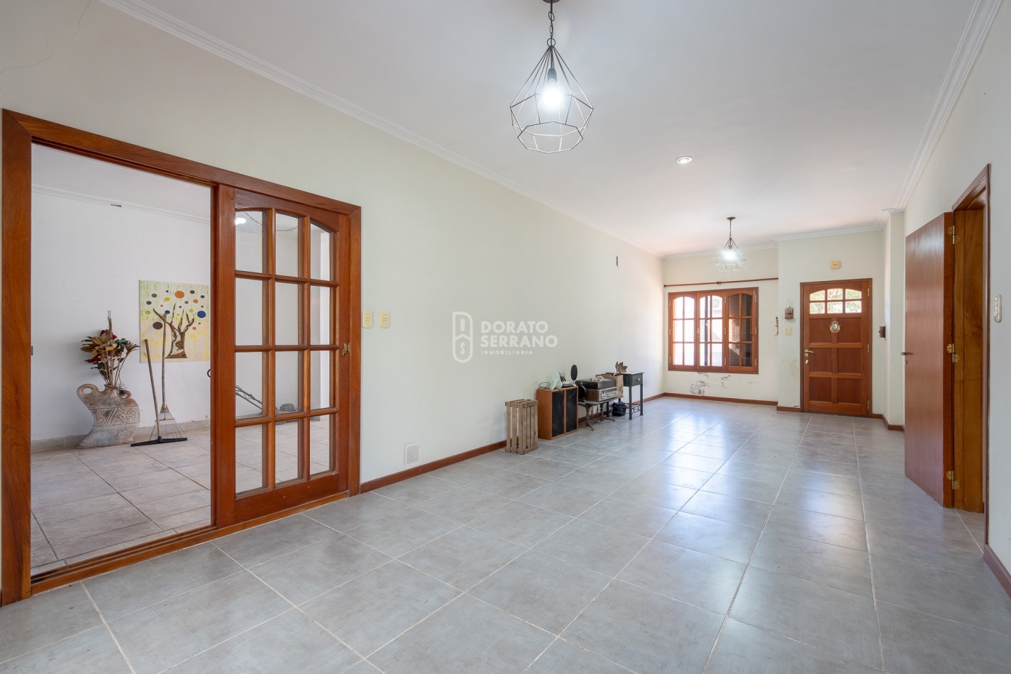 CASA LISTA PARA HABITAR! TODOS LOS SERVICIOS!