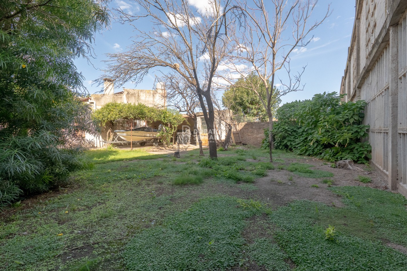CASA ESTILO COLONIAL - TODOS LOS SERVICIOS!
