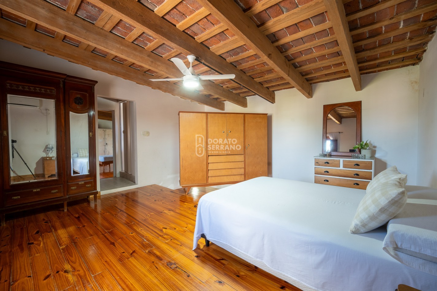 MAGNIFICA & VERSATIL / CANTIDAD + CALIDAD.