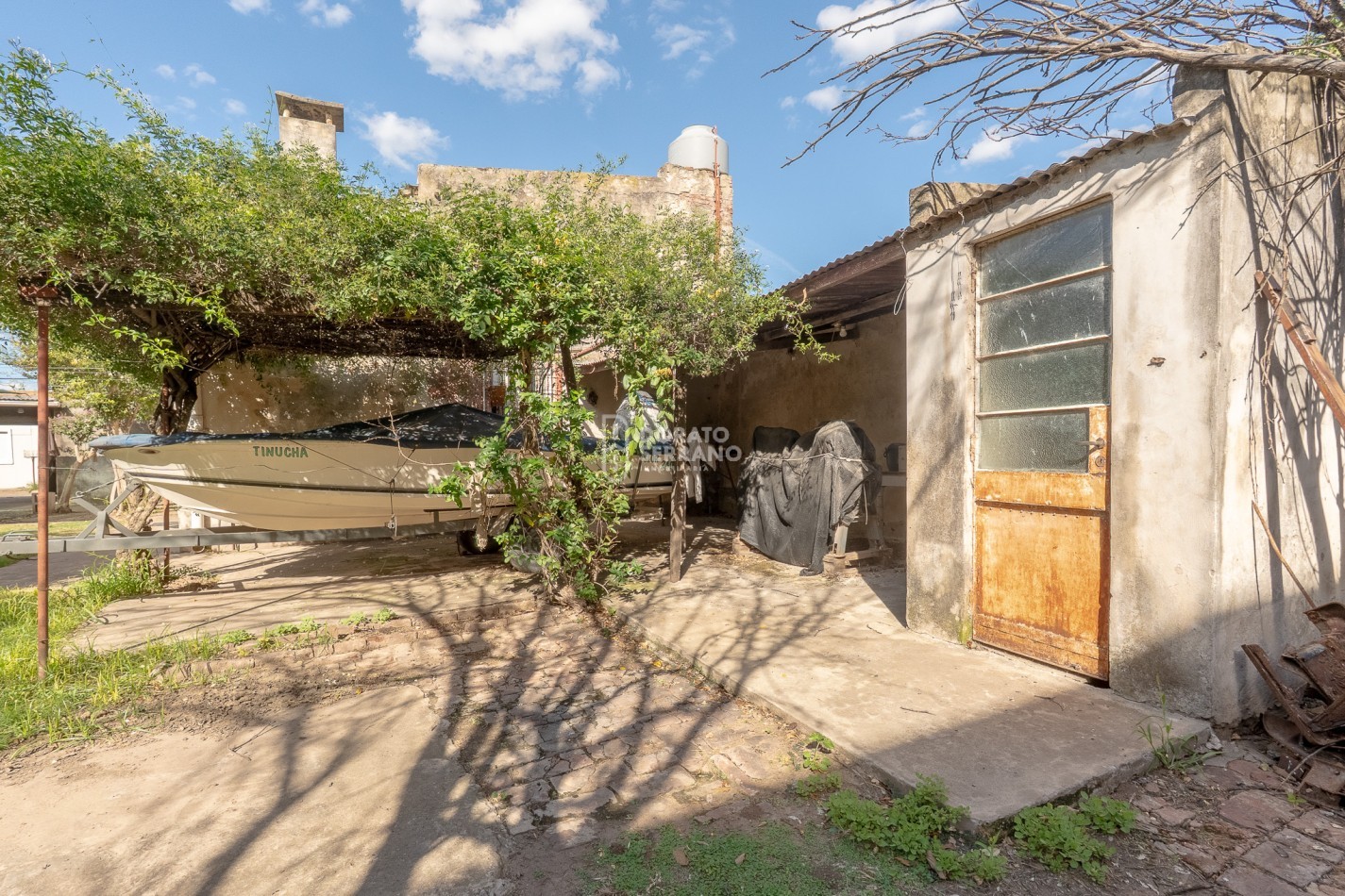 CASA ESTILO COLONIAL - TODOS LOS SERVICIOS!
