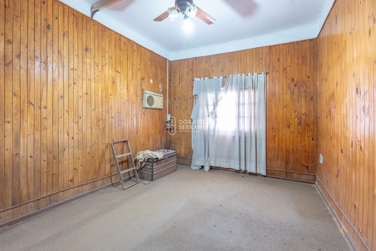 CASA A RECICLAR + GALPON NUEVO!