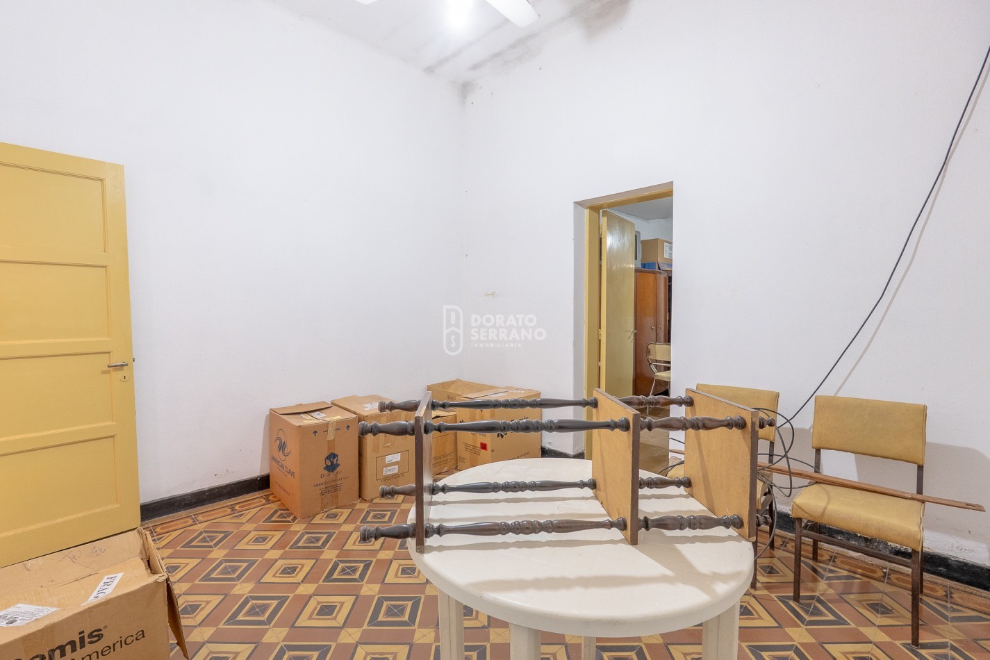 BUEN LOTE  &TODOS LOS SERVICIOS!