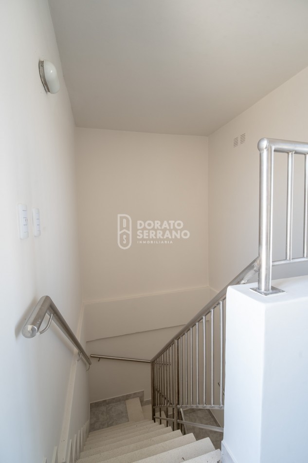 DEPTO. GIGANTE EN MICROCENTRO! 132 M2 EXCLUSIVOS & PLUS TERRAZA SOLARIUM!