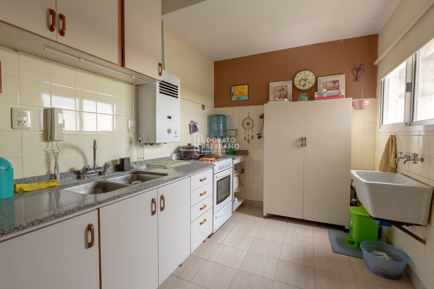 3 DORMITORIOS + 2 BAÑOS + DOBLE BALCON! 96 M2!