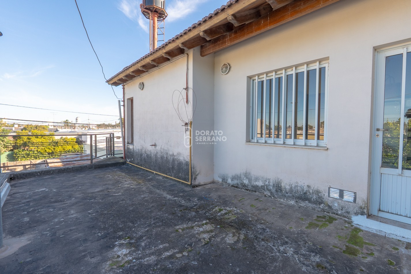 1 CASA DE 2 PLANTAS O 2 DEPTOS. INDEPENDIENTES / A ELECCION! 