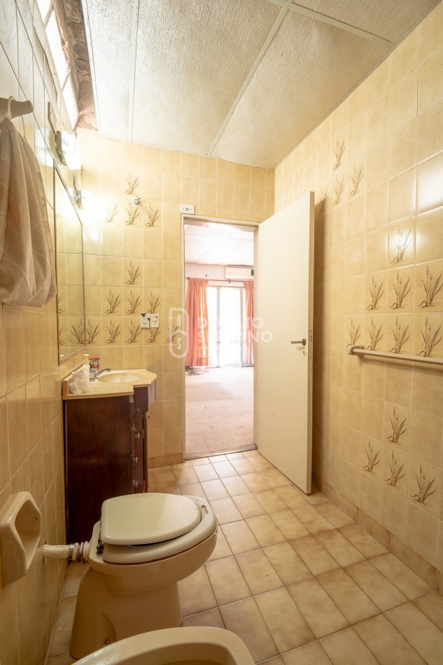 CASA EN BARRIO RESIDENCIAL! LISTA PARA UN NUEVO SUEÑO!