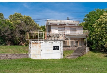 VOLVER A BRILLAR! NOTABLE PROPIEDAD EN EL RIO!